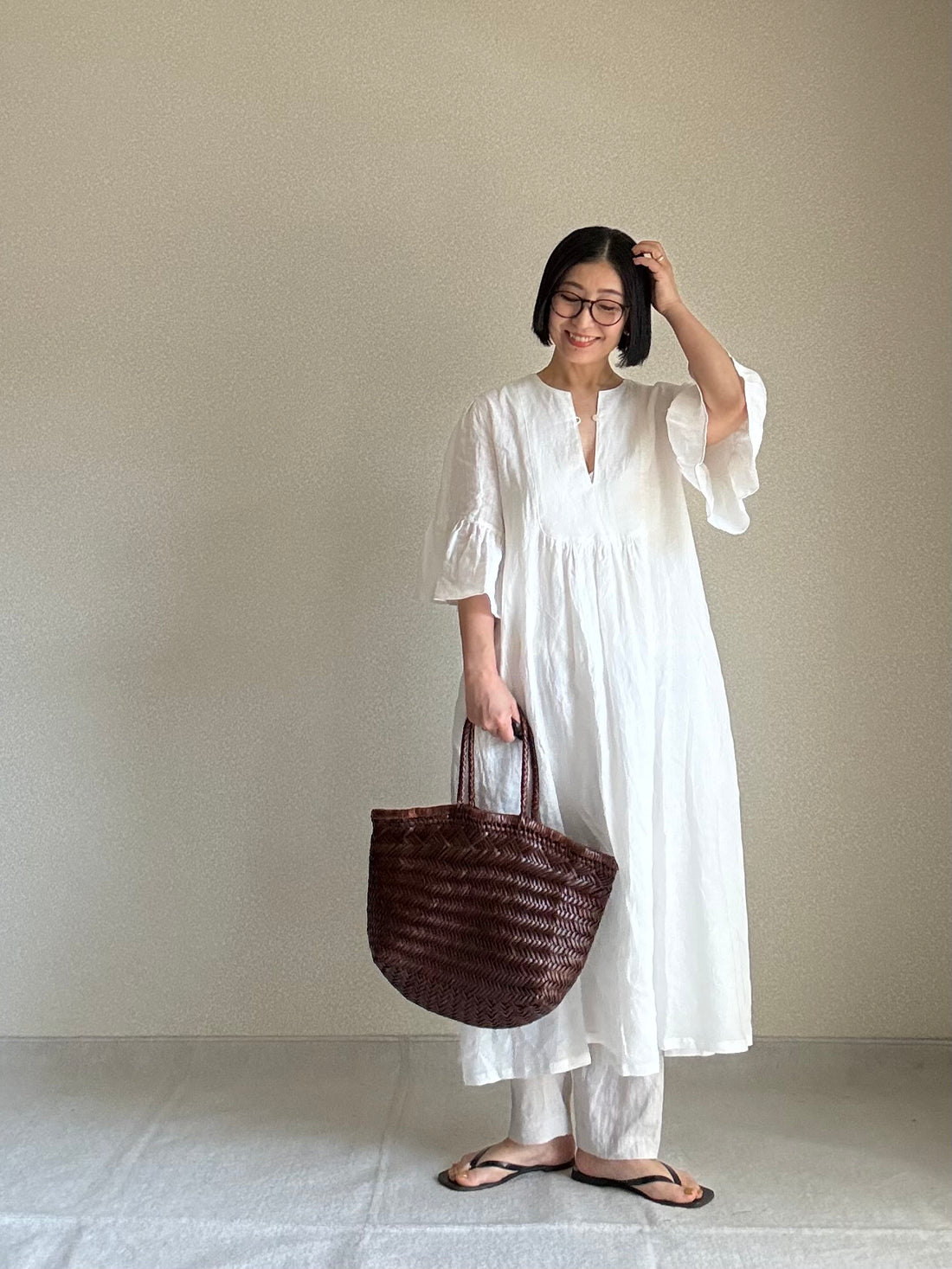 フリルスリーブ　ワンピース