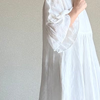 フリルスリーブ　ワンピース