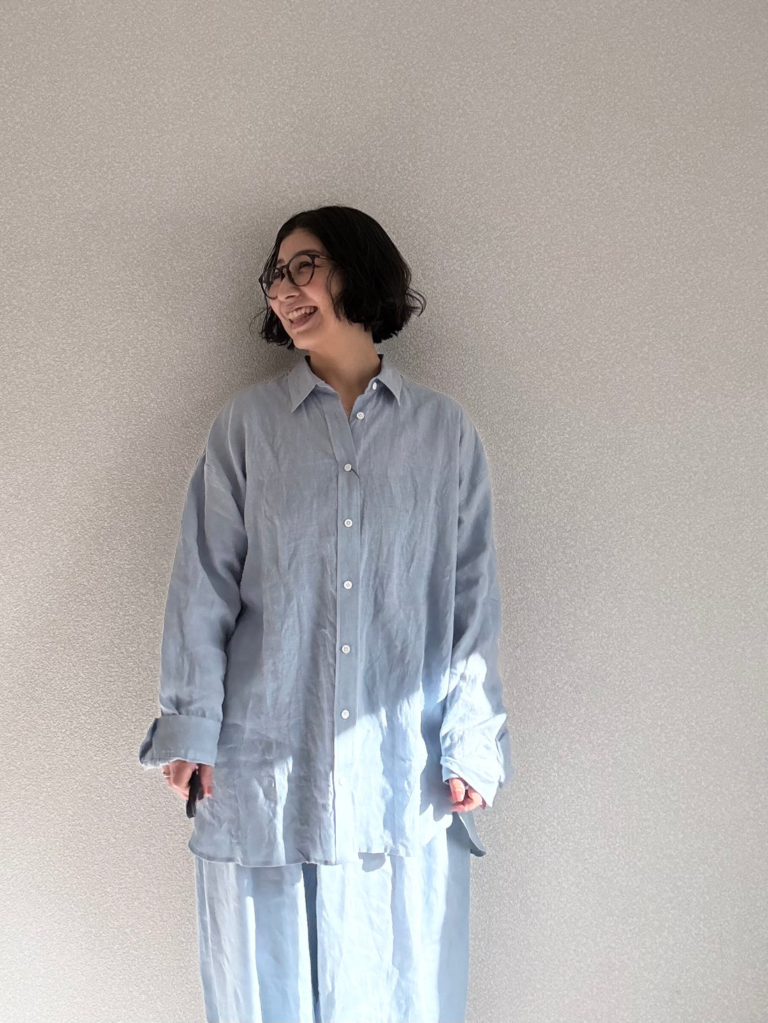 フレンチリネンシャツ